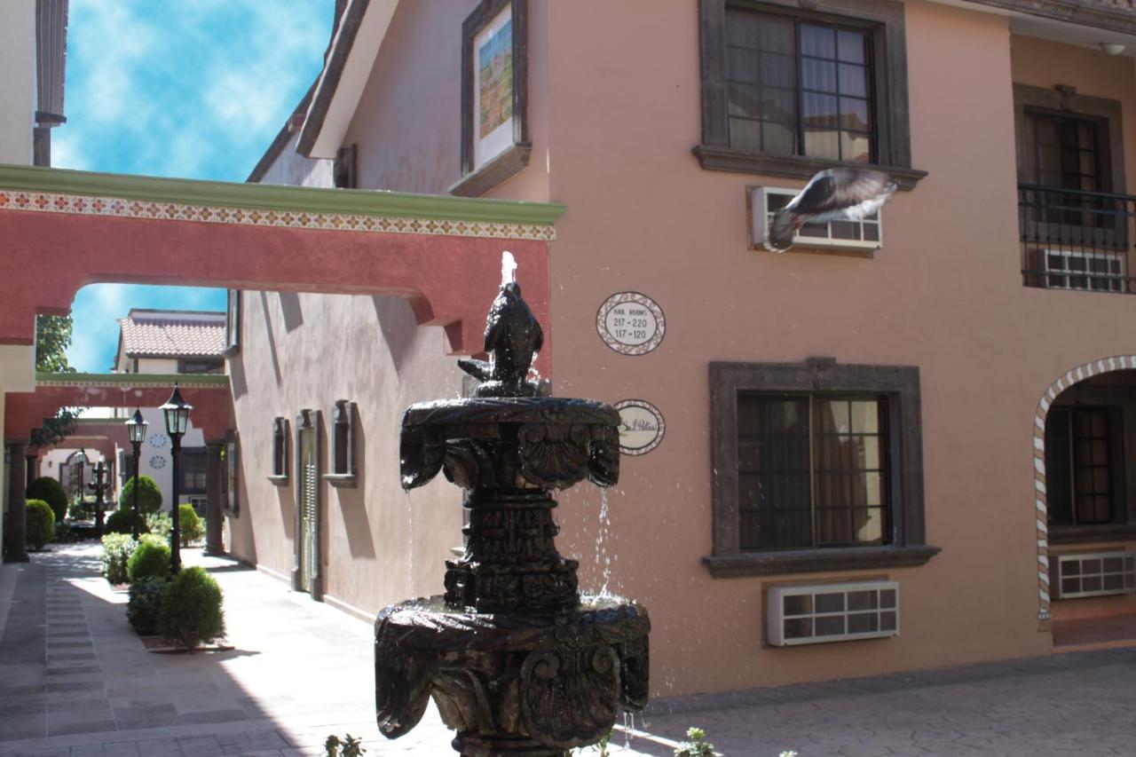 Hotel Suites El Paseo Ciudad Juarez Bagian luar foto