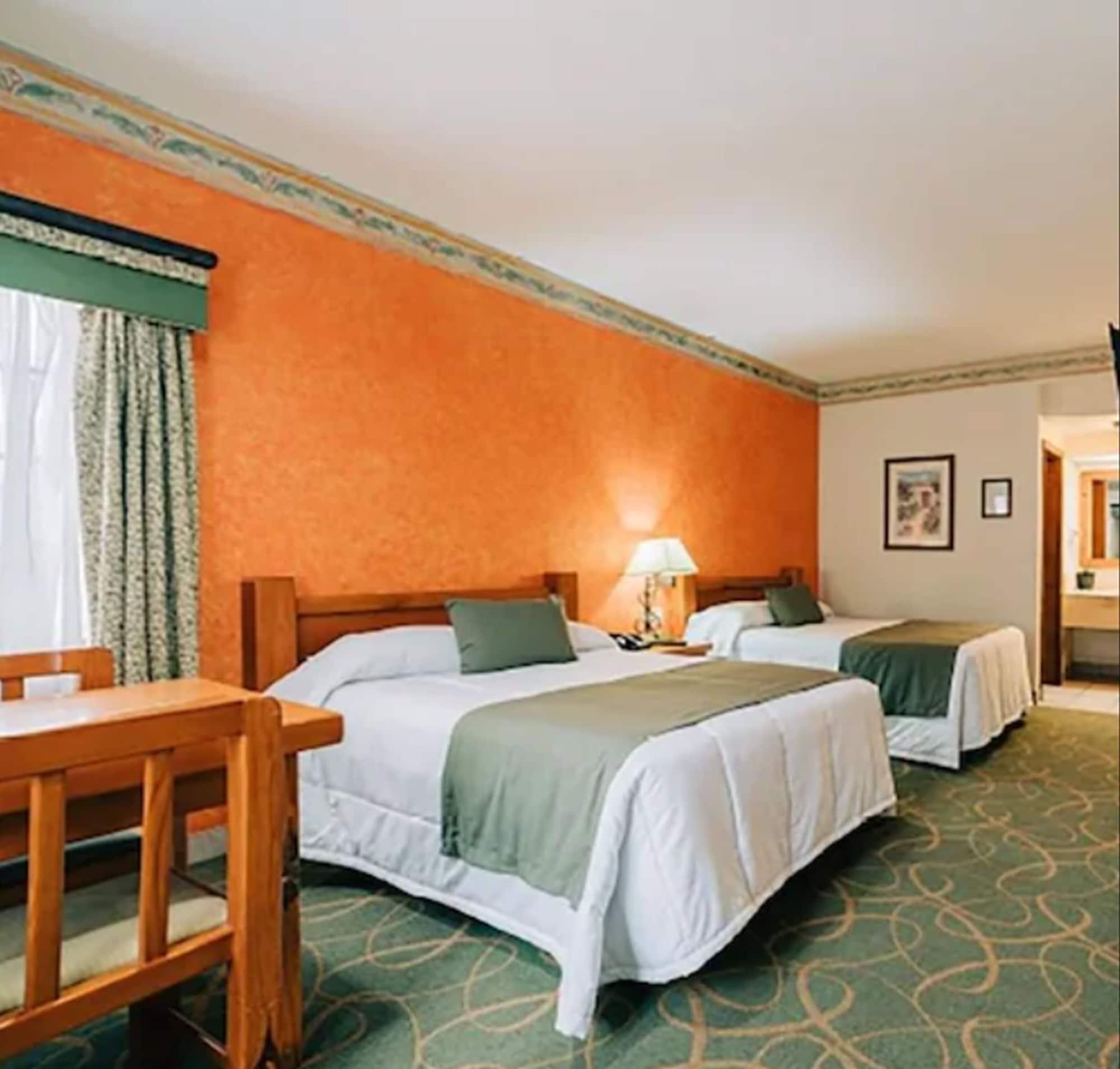 Hotel Suites El Paseo Ciudad Juarez Bagian luar foto
