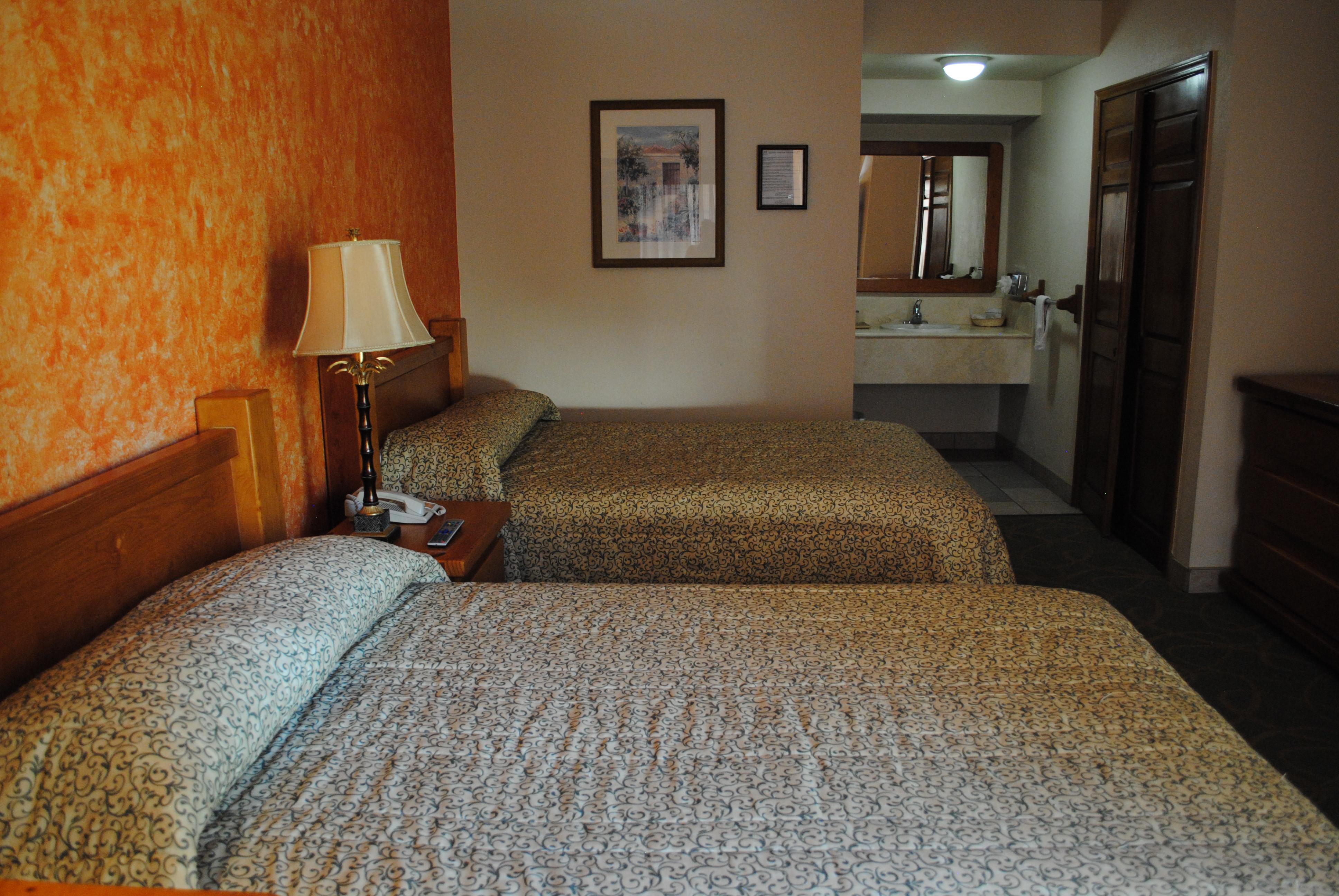 Hotel Suites El Paseo Ciudad Juarez Bagian luar foto