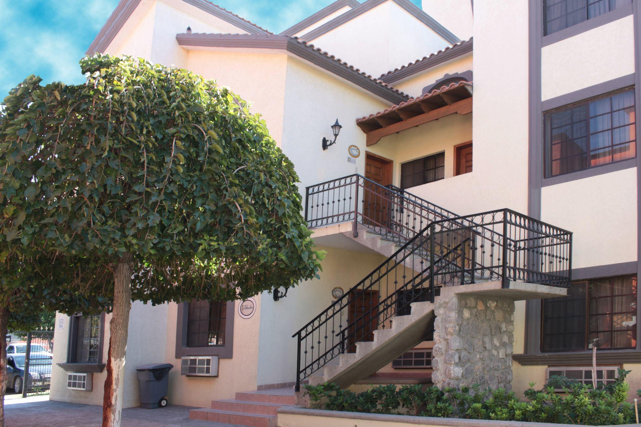 Hotel Suites El Paseo Ciudad Juarez Bagian luar foto