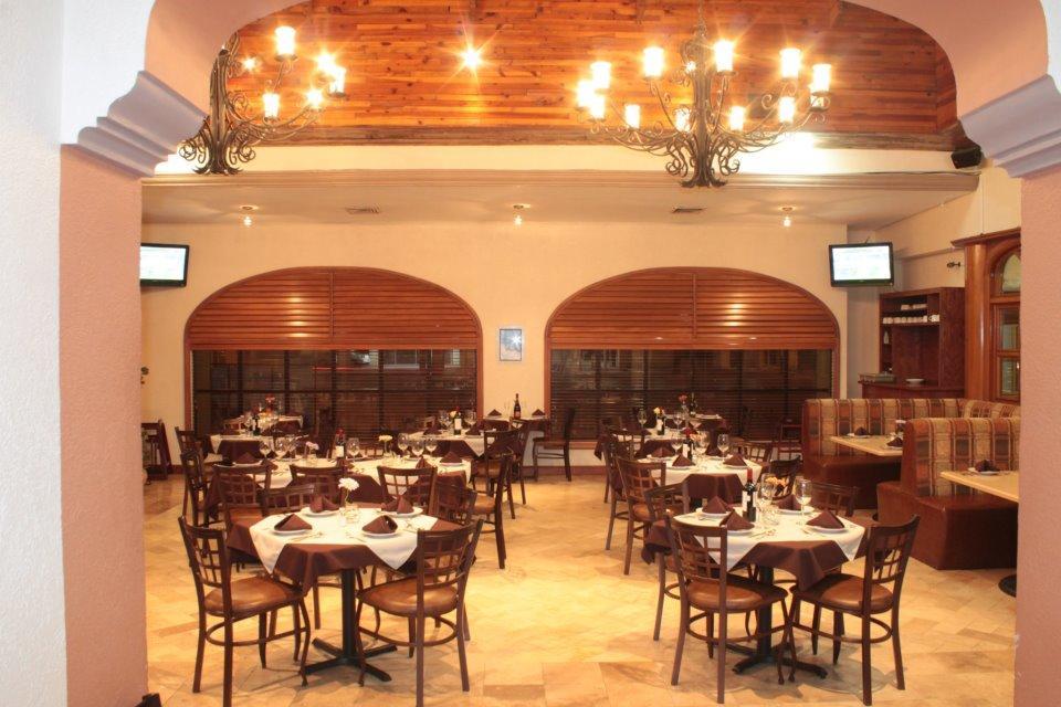 Hotel Suites El Paseo Ciudad Juarez Bagian luar foto